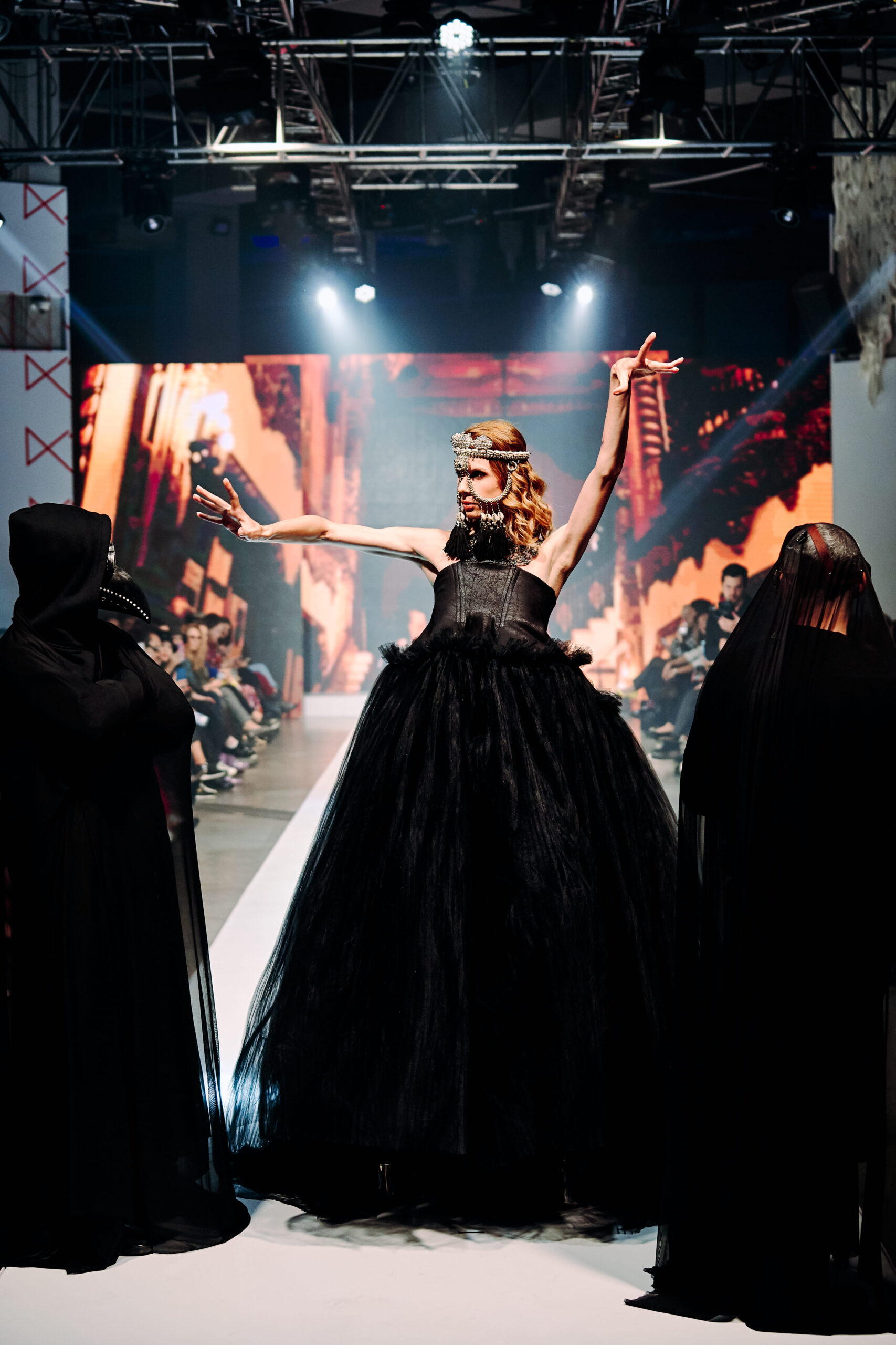 EURASIAN FASHION WEEK DAY 2