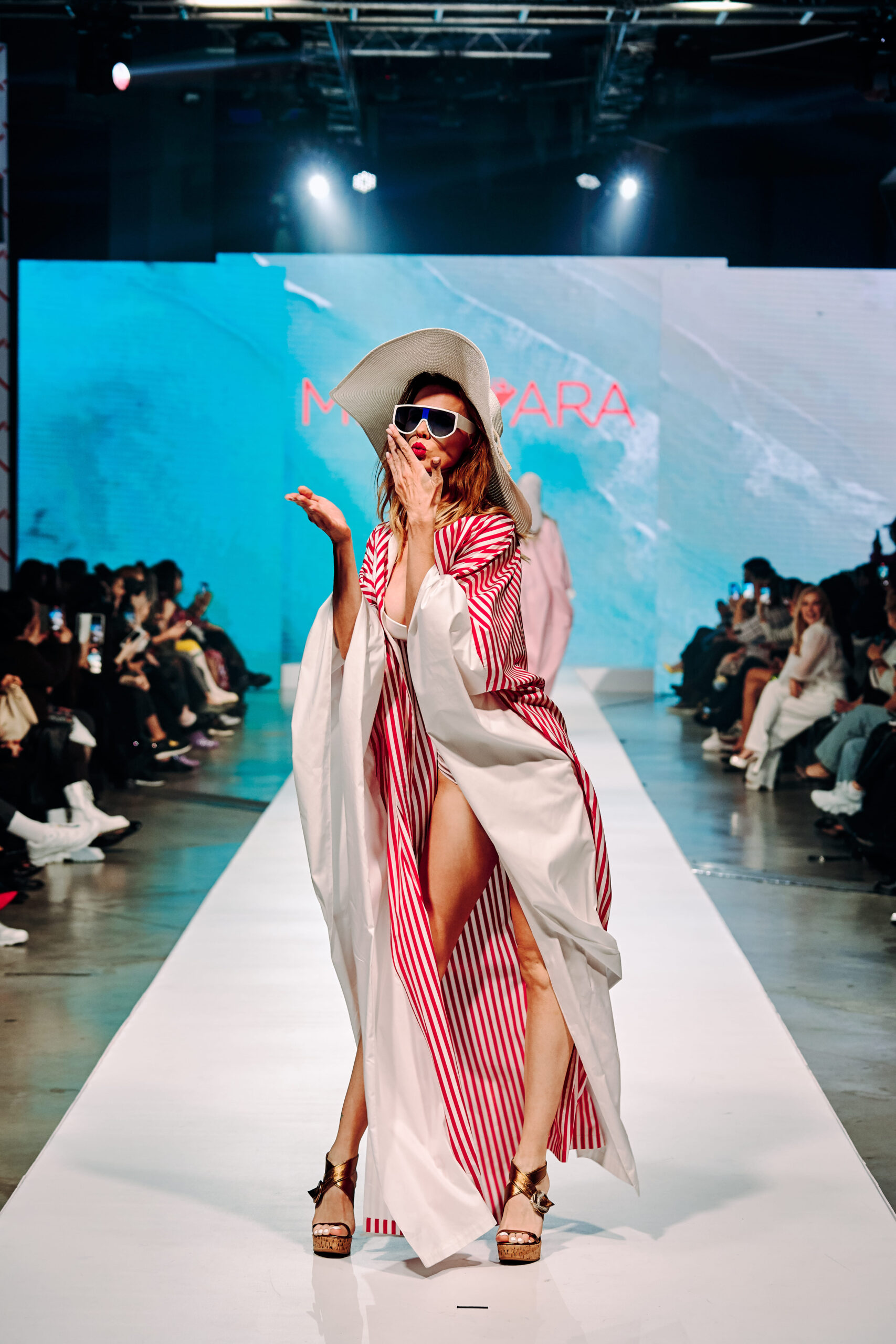 EURASIAN FASHION WEEK DAY 2